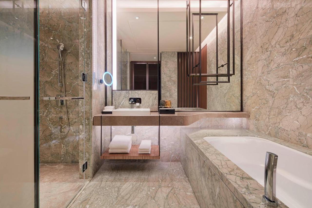 Sheraton Guangzhou Nansha Hotel Exterior photo